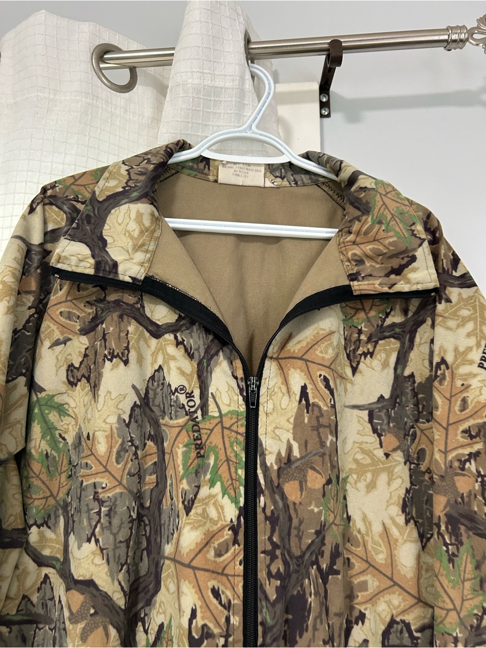 Camo Hunting Jacket - Picture 3 of 8